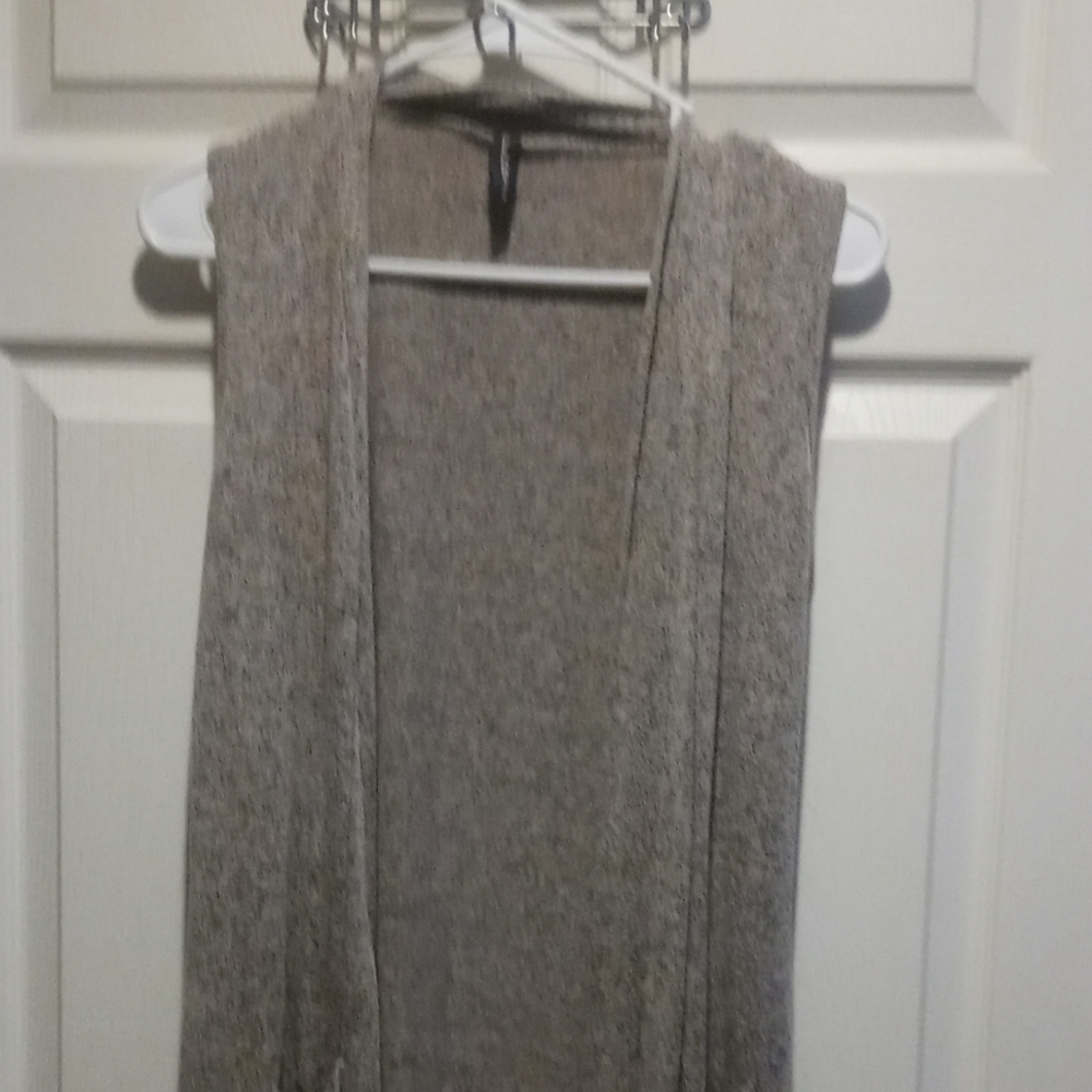 Fleurette brand. Size medium..